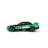 1/64 wheels with easy installation, minigt nissan r32 gtr on monoblock SS design in diamond cut green, with low profile tires.